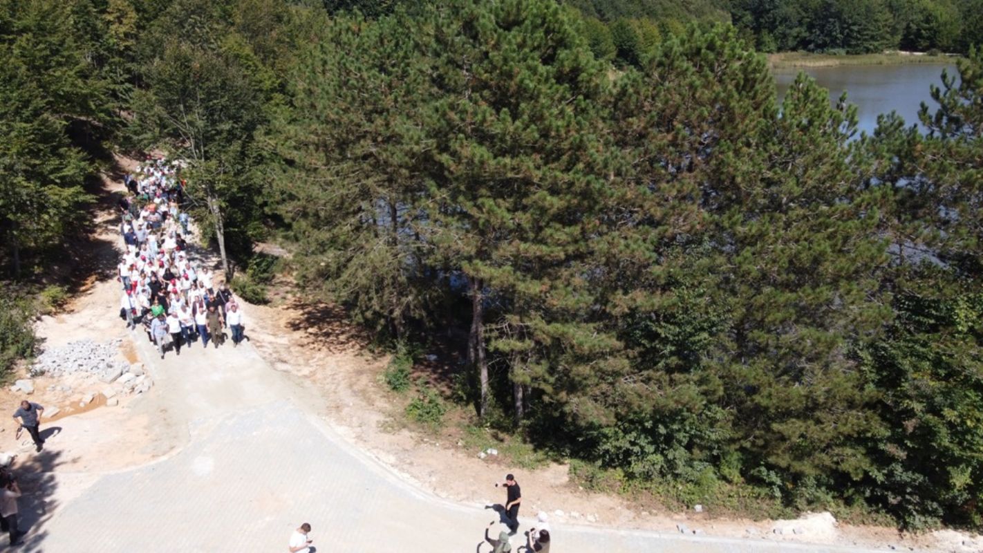 BAŞKAN ÖZLÜ TÜRSAB EKİBİNİ MİSAFİR ETTİ